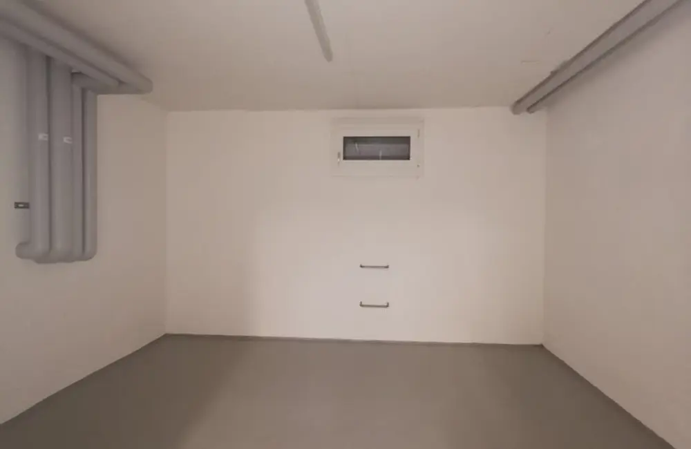 Storage room Lagerraum zu vermieten