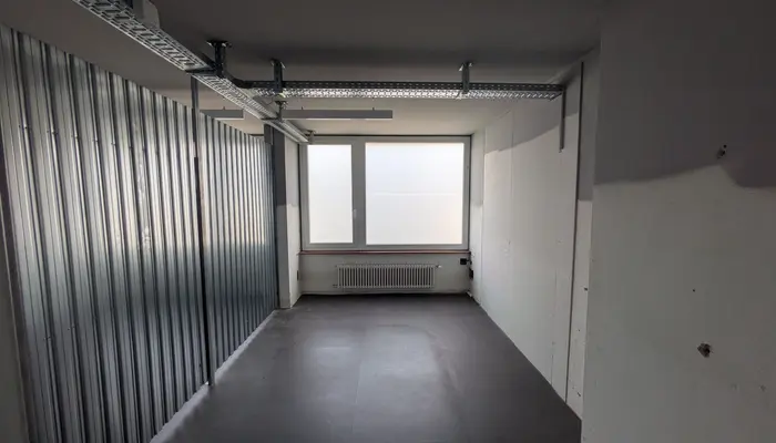 Storage room Storage room Küsnacht (ZH): Storage room Birmensdorferstrasse 20, 8004 Zürich