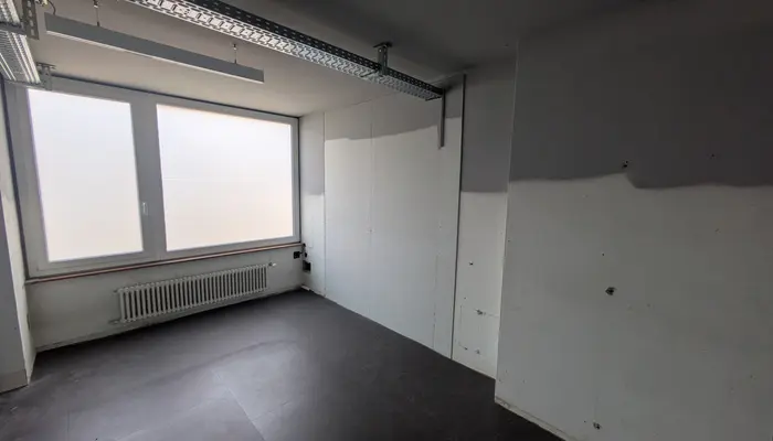 Storage room Storage room Küsnacht (ZH): Storage room Birmensdorferstrasse 20, 8004 Zürich