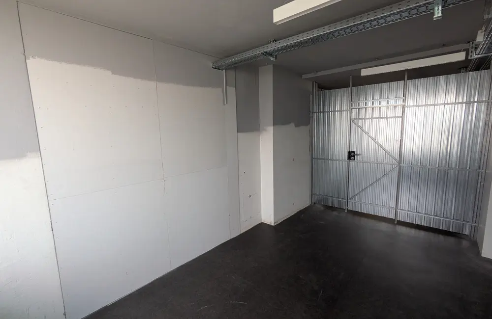 Storage room 13m2 Lagerraum Zürich - Birmensdorferstrasse 20