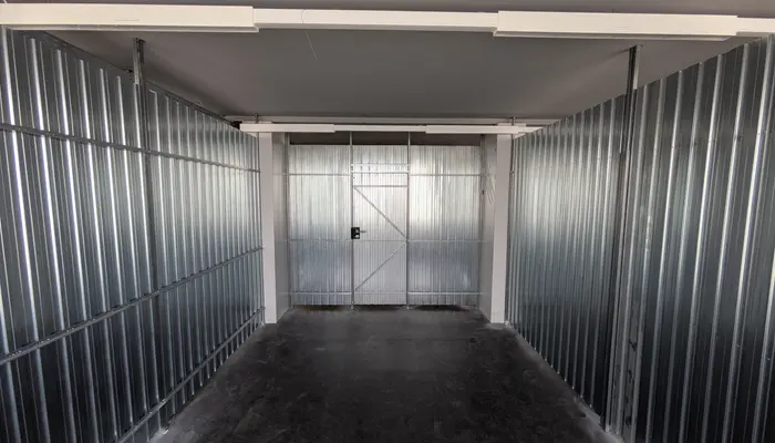 Storage room Storage room Küsnacht (ZH): Storage room Birmensdorferstrasse 20, 8004 Zürich