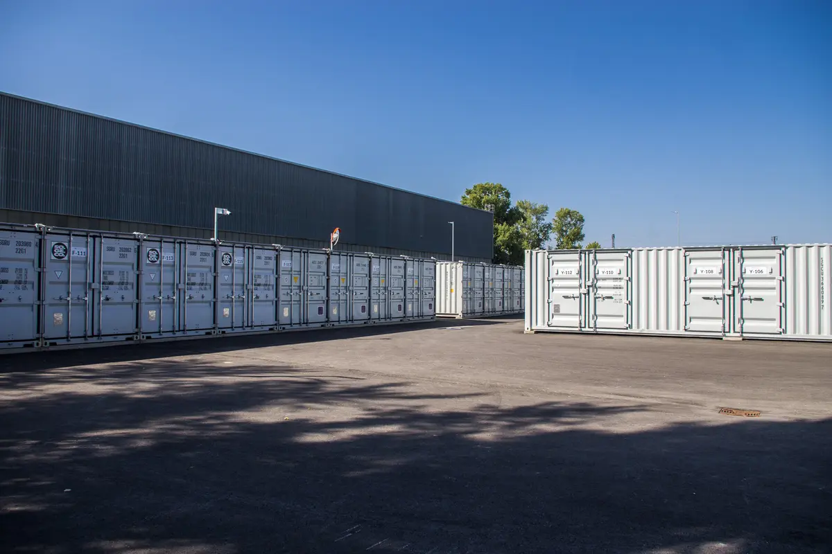Lagerraum mieten Self Storage Lagercontainer Größe Large