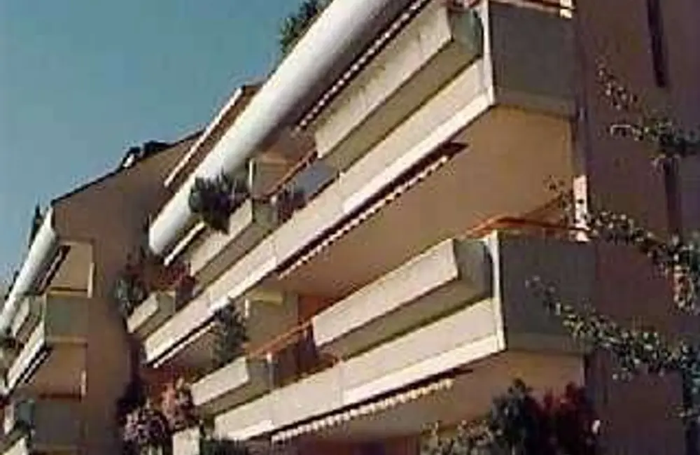 Lagerraum mieten Petit dépôt de 13 m2 dans immeuble résidentiel