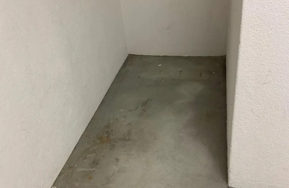 Lagerraum mieten Petit dépôt de 13 m2 dans immeuble résidentiel