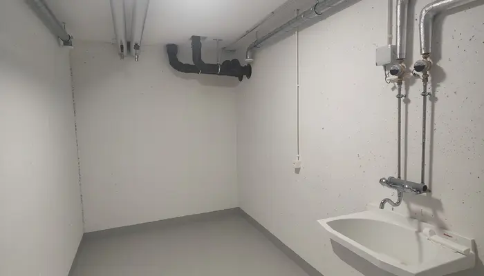 Garde-meuble Garde-meuble Kloten: Pièce de stockage Stoffelstrasse 15, 8052 Zürich