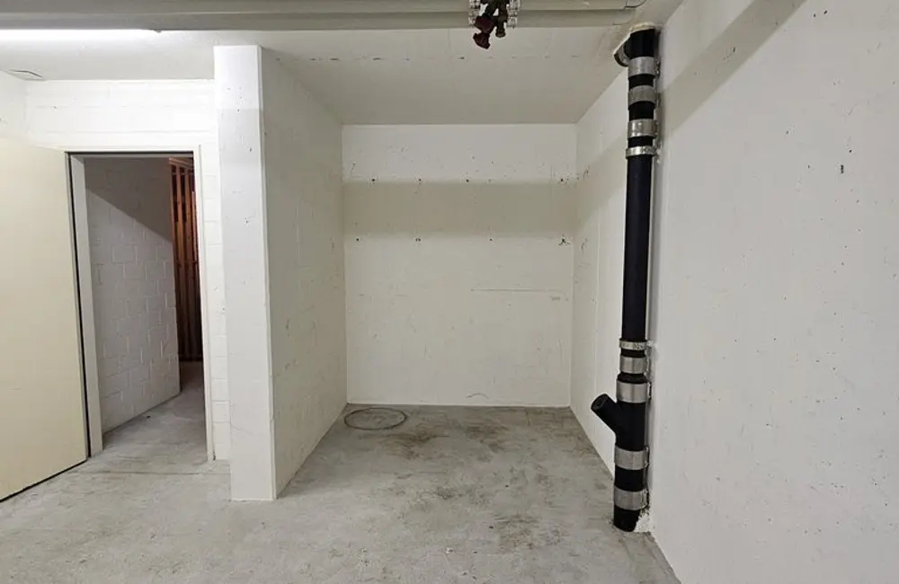 Lagerraum mieten Bastelraum an der Grenze Affoltern/Oerlikon
