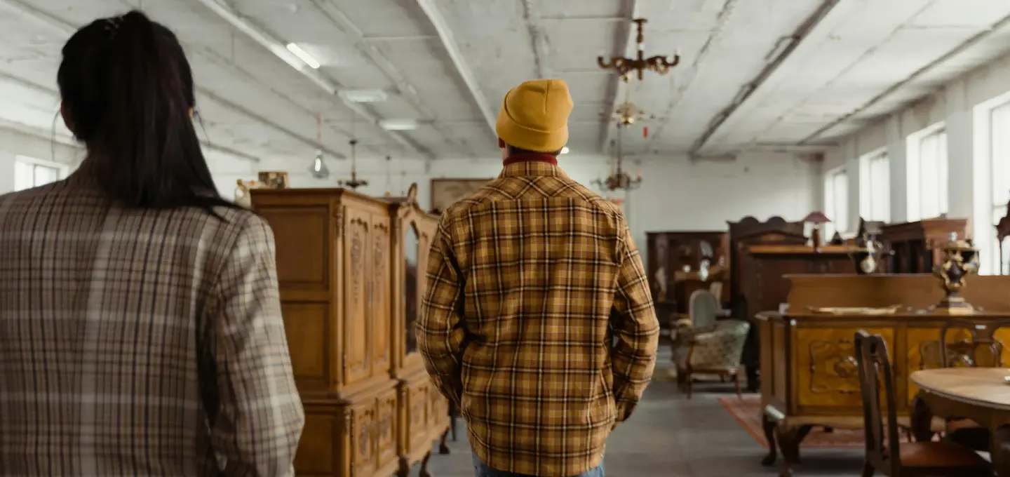 Storing furniture: the available storage solutions and what to watch out for