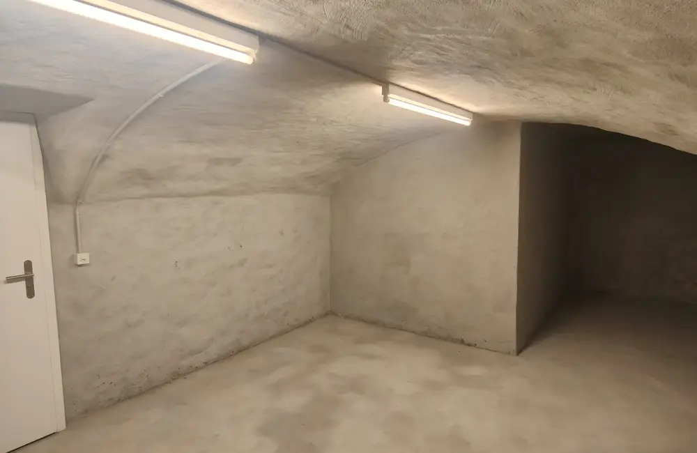 Storage room 22.88m2 Lagerraum Neuendorf - Dorfstrasse 37/37a