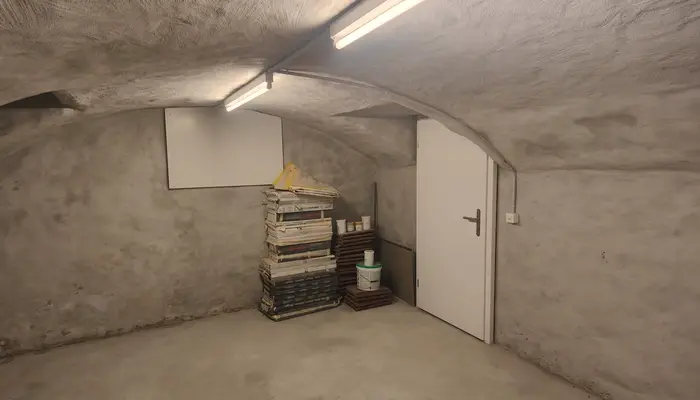 Storage room Storage room Meiniswil: Storage room Dorfstrasse 37/37a, 4623 Neuendorf