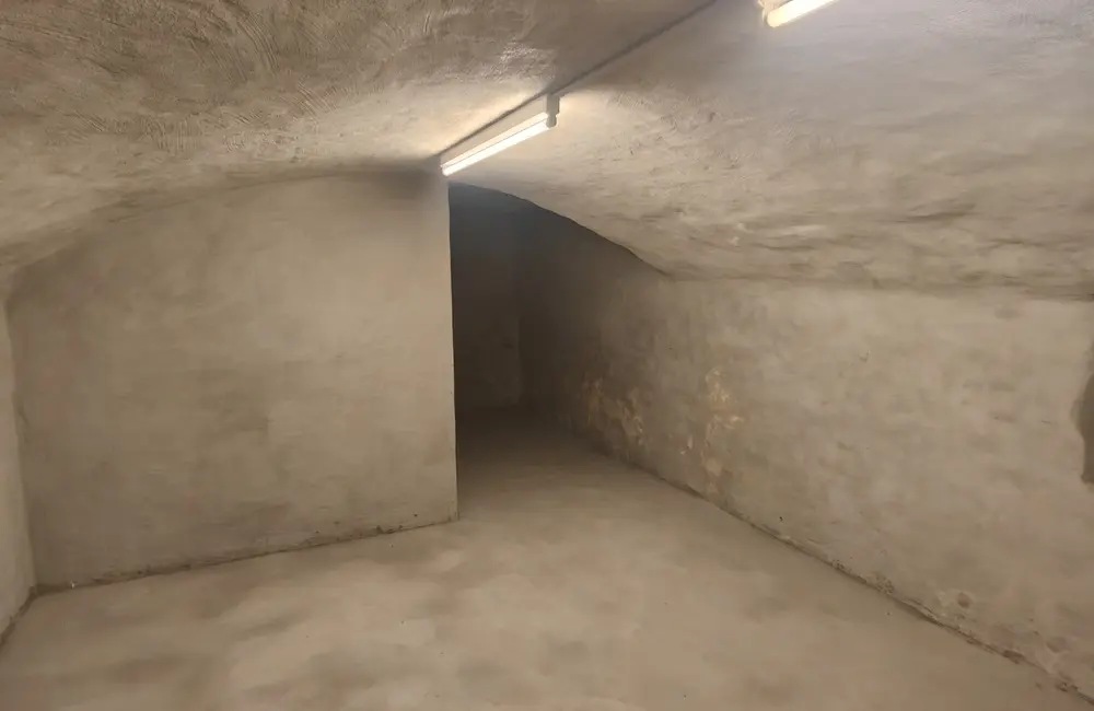 Storage room 22.88m2 Lagerraum Neuendorf - Dorfstrasse 37/37a