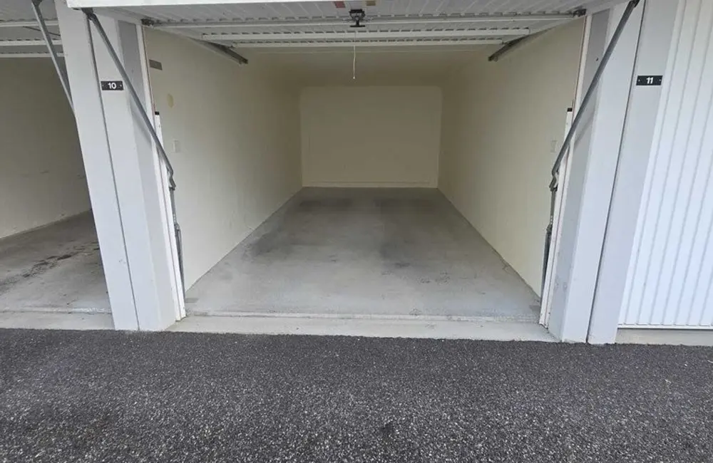 Lagerraum mieten Garagenbox in Tafers zu vermieten!