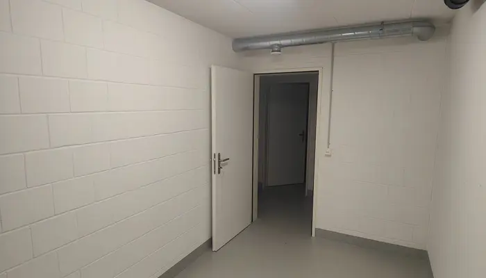 Storage room Storage room Meiniswil: Storage room Dorfstrasse 37/37a, 4623 Neuendorf