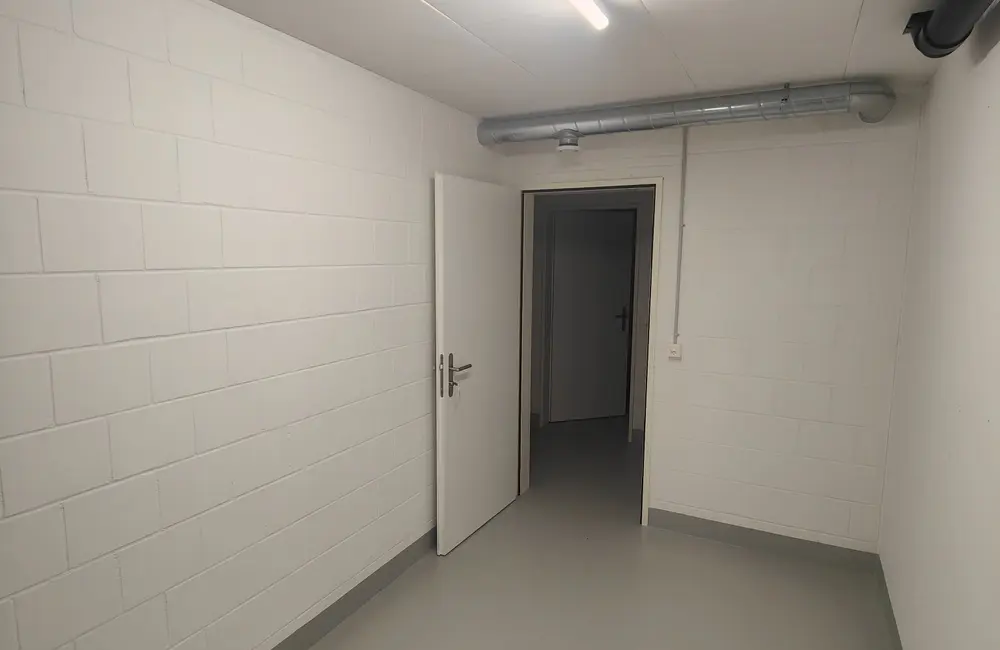 Storage room 8.88m2 Lagerraum Neuendorf - Dorfstrasse 37/37a