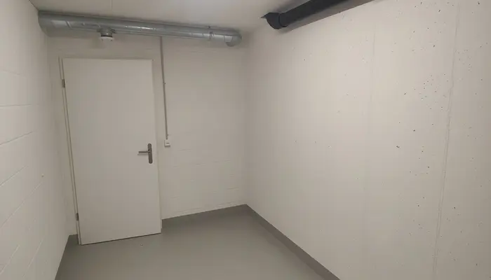 Storage room Storage room Meiniswil: Storage room Dorfstrasse 37/37a, 4623 Neuendorf