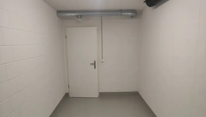 Storage room Storage room Meiniswil: Storage room Dorfstrasse 37/37a, 4623 Neuendorf