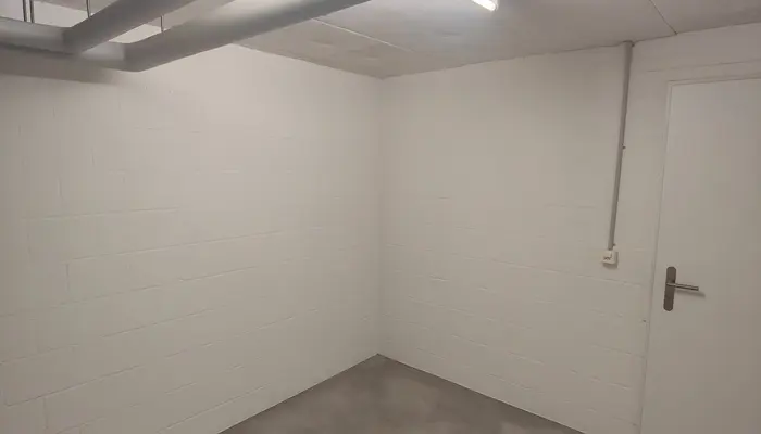 Storage room Storage room Meiniswil: Storage room Dorfstrasse 37/37a, 4623 Neuendorf