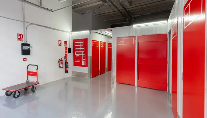 Storage room Storage room Palma de Mallorca: Self storage box C/ Reis Catòlics, 129, Llevant , 07008 Palma
