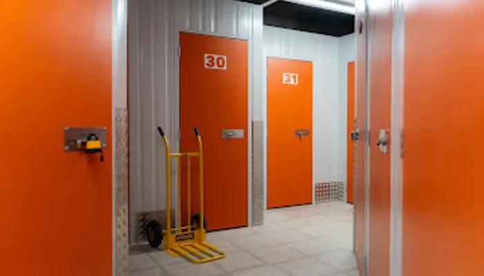 Storage room Storage room Iturrama: Storage room C. Cruz de Barkazio 17, 31014 Pamplona