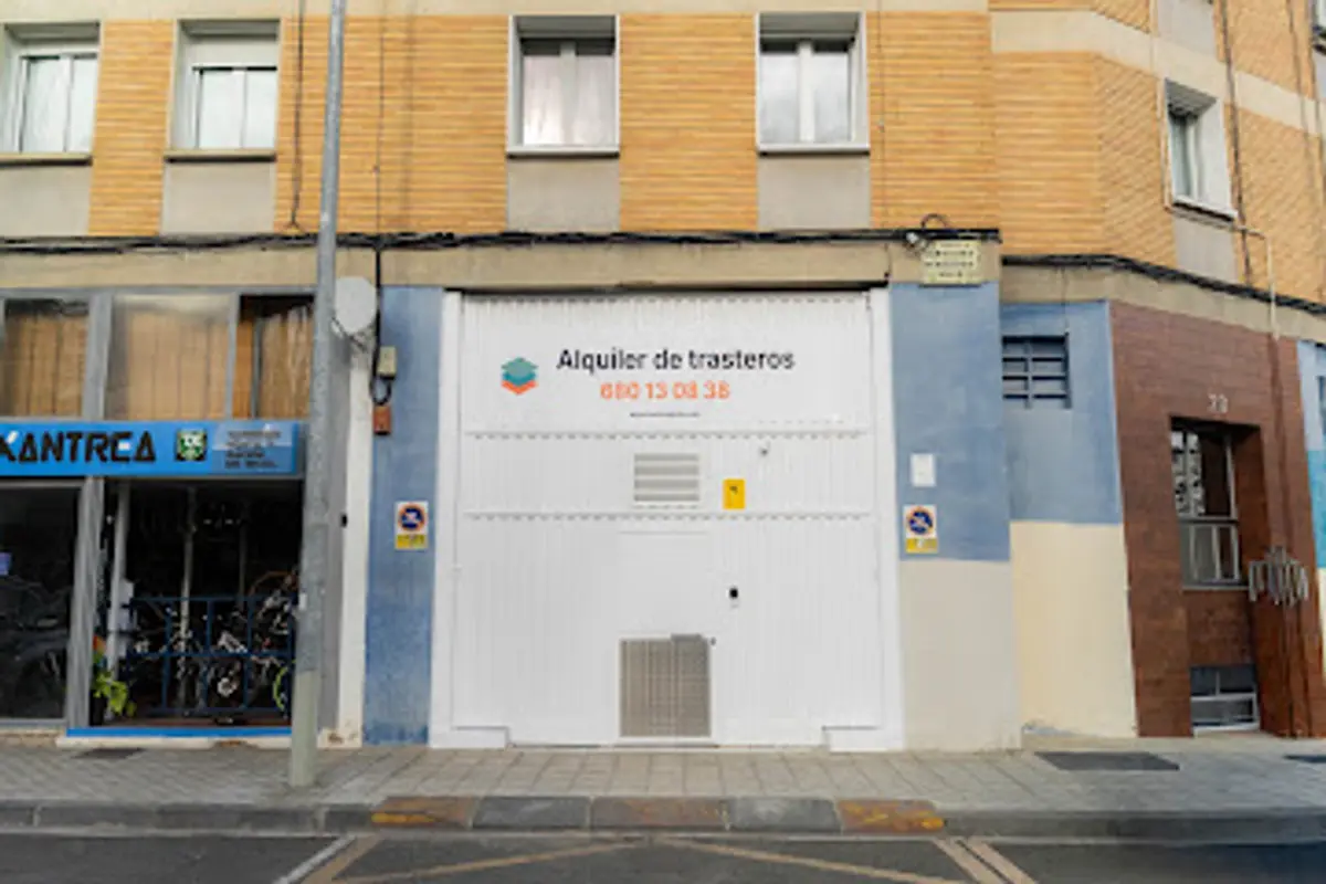 Trastero Trasteros Irizu Txantrea - Pamplona