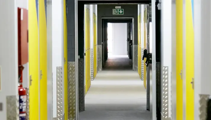 Storage room Storage room Bilbao: Storage room Polígono Ind. Ibarzaharra-Sestao Pol., 1, Markonzaga , 48910 Sestao