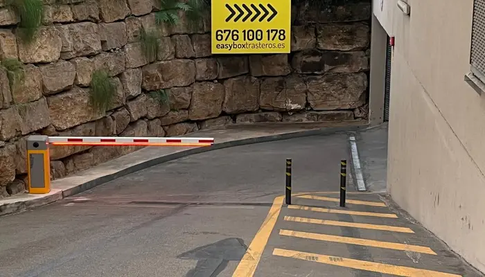 Trastero Trastero Mijas: Box de self storage Av. Retamar 69, 29631 Benalmádena