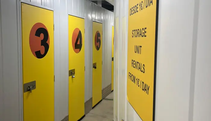 Trastero Trastero Mijas: Box de self storage Av. Retamar 69, 29631 Benalmádena
