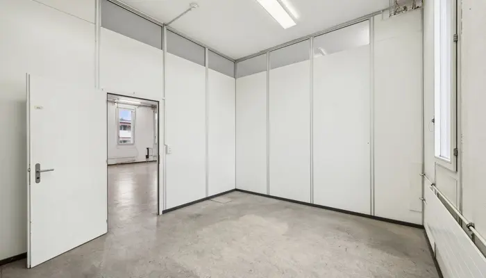 Storage room Storage room Arlesheim: Storage room Talstrasse 2, 4144 Arlesheim
