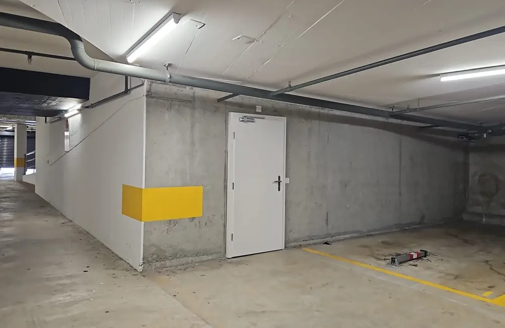 Storage room Dépôt à louer au centre-ville
