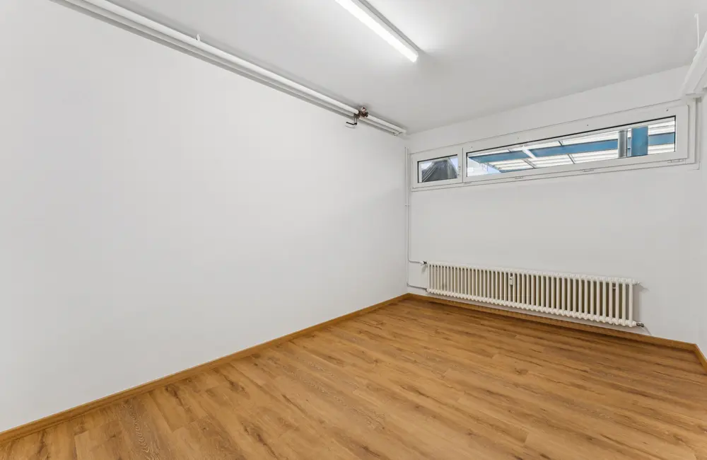 Garde-meuble Neu sanierter Bastelraum zu vermieten