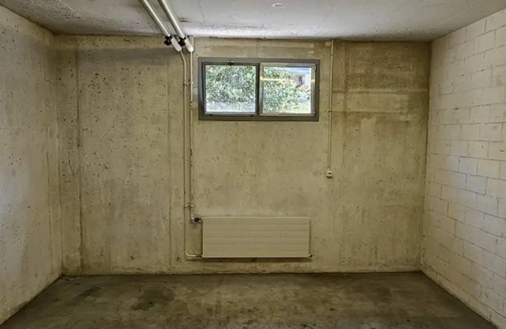 Storage room Bastelraum an der Grenze Affoltern/Oerlikon