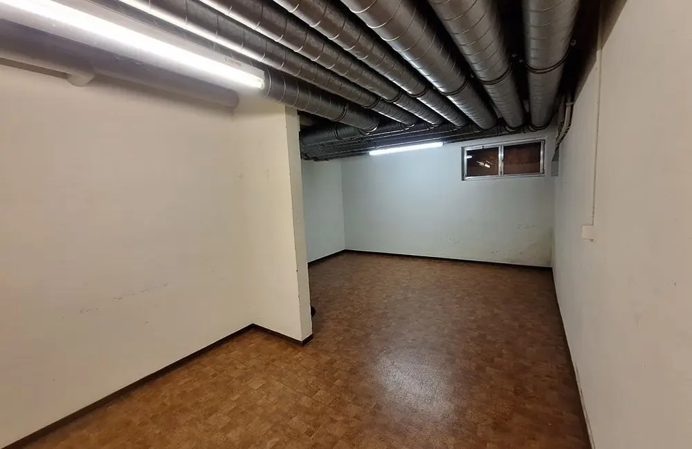 Storage room Bastelraum zu vermieten, befristet bis 31.05.2028