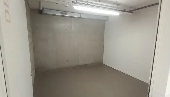 Storage room Geneva: Storage room Lagerr. Espl. de Pont - R. 7 9, 1212 Grand-Lancy