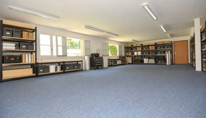Storage room Le Mont-sur-Lausanne: Storage room Guiguer-de-Prangins 5, 1004 Lausanne