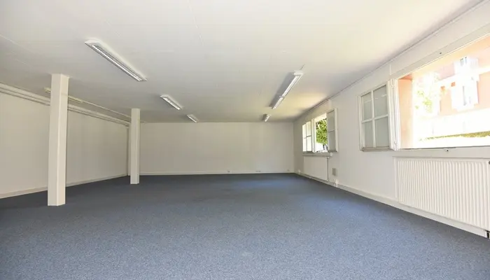 Storage room Le Mont-sur-Lausanne: Storage room Guiguer-de-Prangins 5, 1004 Lausanne