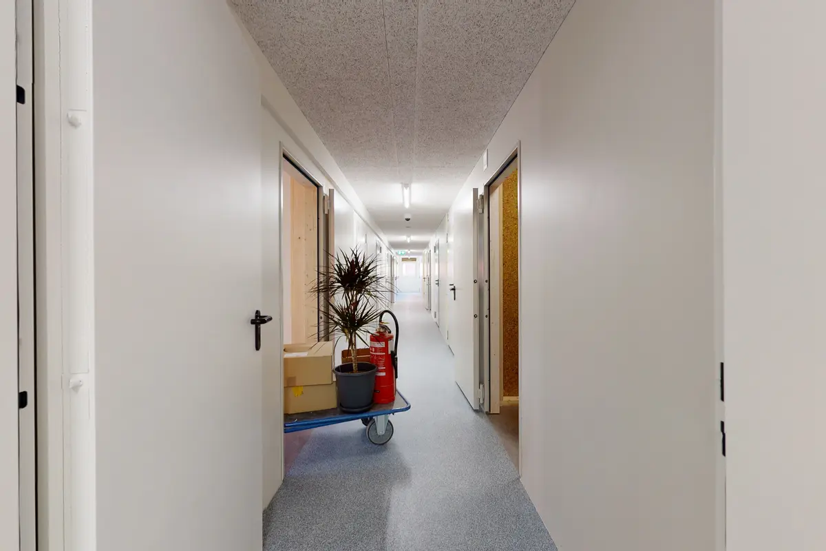 Storage room Lager-, Büro-, Bastel- und Hobbyräume in Spreitenbach