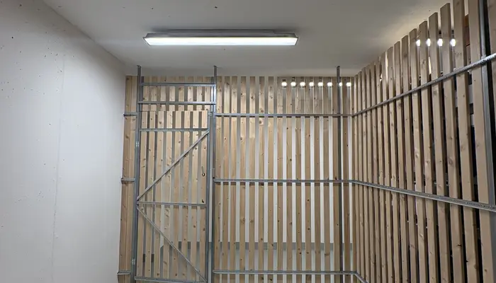 Lagerraum mieten Rümlang: Lagerraum Hagenholzstrasse 59, 8050 Zürich