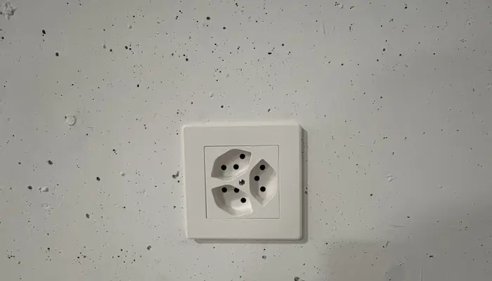 Lagerraum mieten Rümlang: Lagerraum Stoffelstrasse 15, 8052 Zürich