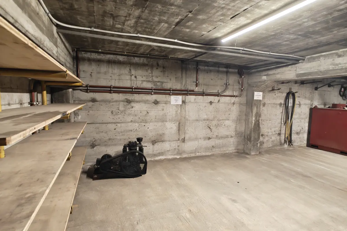 Garde-meuble 115.2m2 Lagerraum Mellingen - Gheidstrasse 19