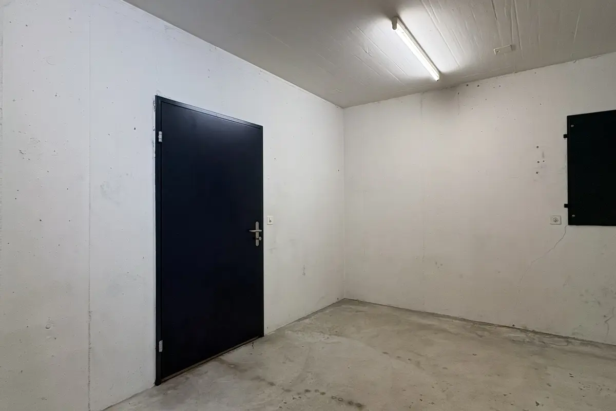 Storage room 15.9m2 Lagerraum Wädenswil - Zugerstrasse 2