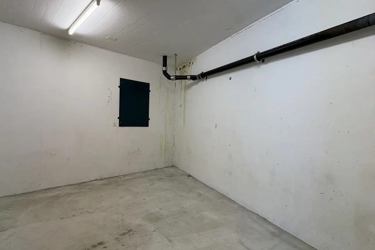 Storage room 15.9m2 Lagerraum Wädenswil - Zugerstrasse 2