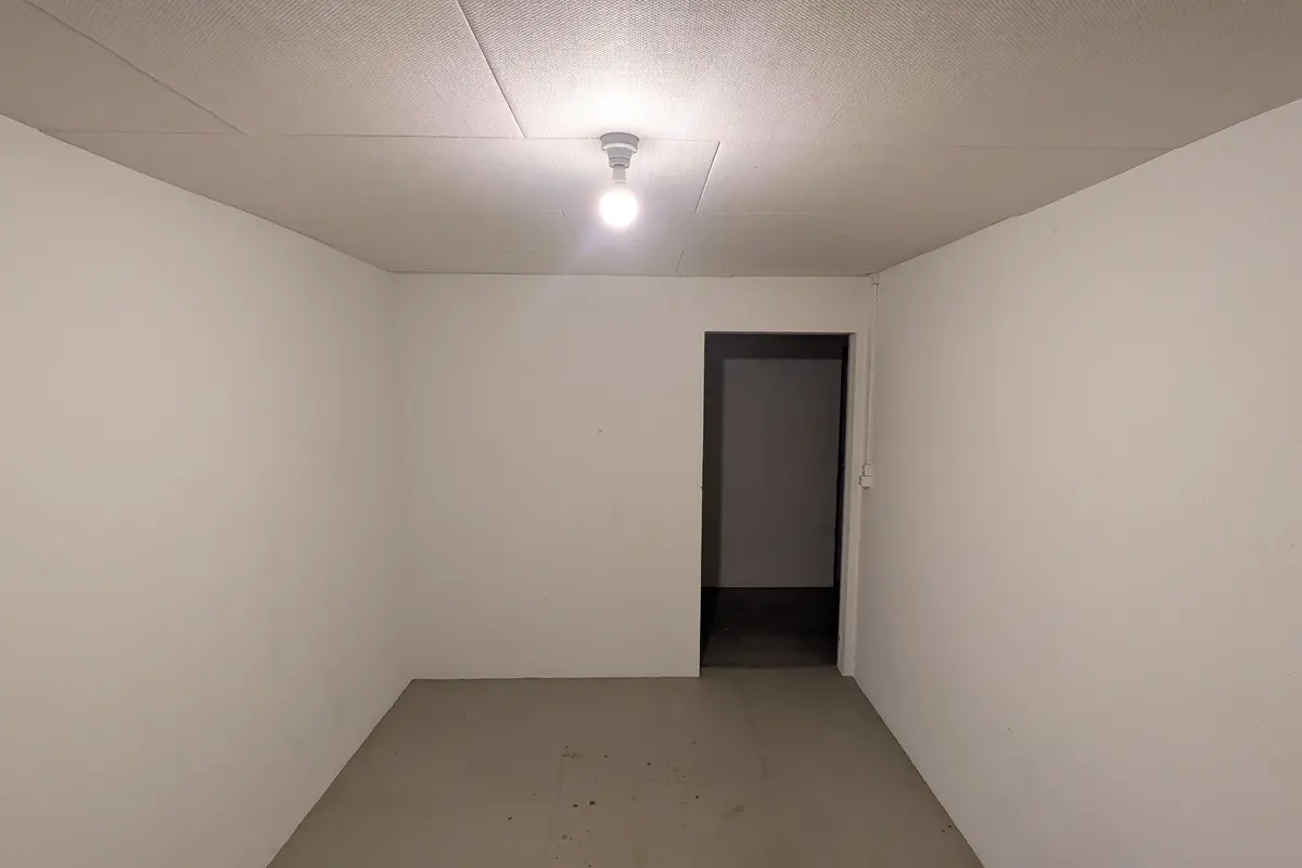 Storage room 10m2 Lagerraum Greifensee - Burstwiesenstrasse 69