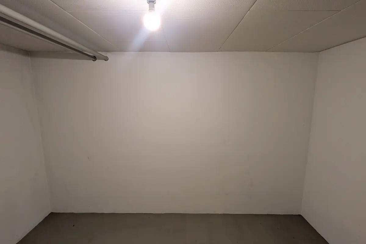 Storage room 10m2 Lagerraum Greifensee - Burstwiesenstrasse 69