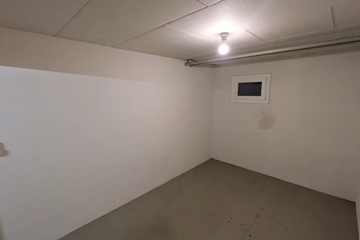 Storage room 10m2 Lagerraum Greifensee - Burstwiesenstrasse 69