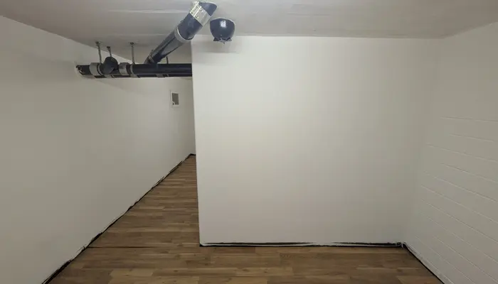 Storage room Dübendorf: Storage room Sandbüelstrasse 40-46, 8606 Greifensee