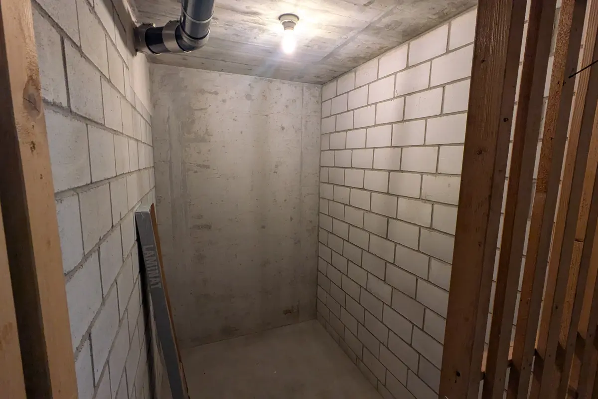 Storage room 30m2 Lagerraum Greifensee - Sandbüelstrasse 46