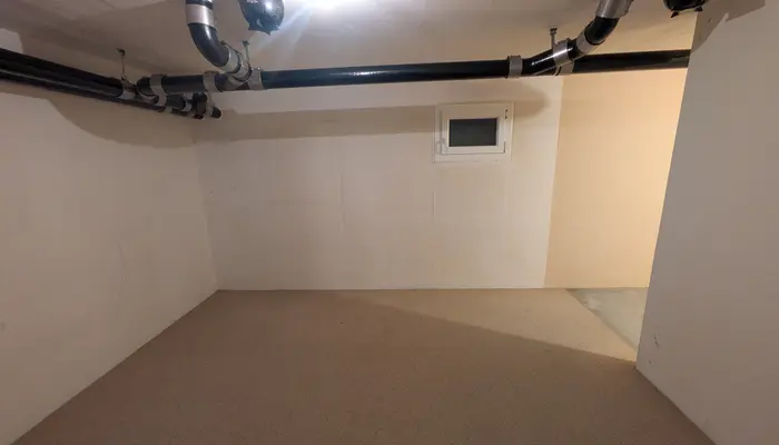 Storage room Dübendorf: Storage room Sandbüelstrasse 40-46, 8606 Greifensee