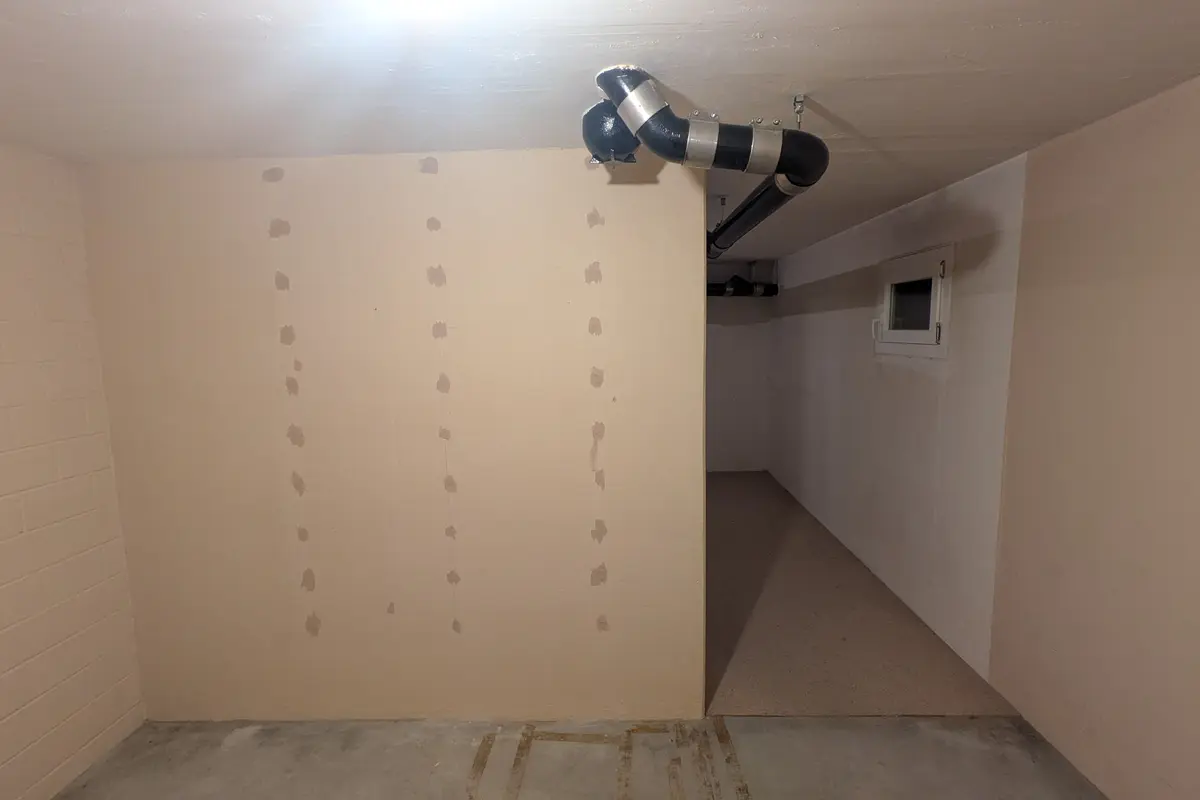 Storage room 24m2 Lagerraum Greifensee - Sandbüelstrasse 46