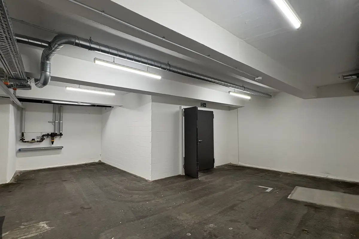 Lagerraum mieten 176.7m2 Lagerraum Winterthur - Garnmarkt 10