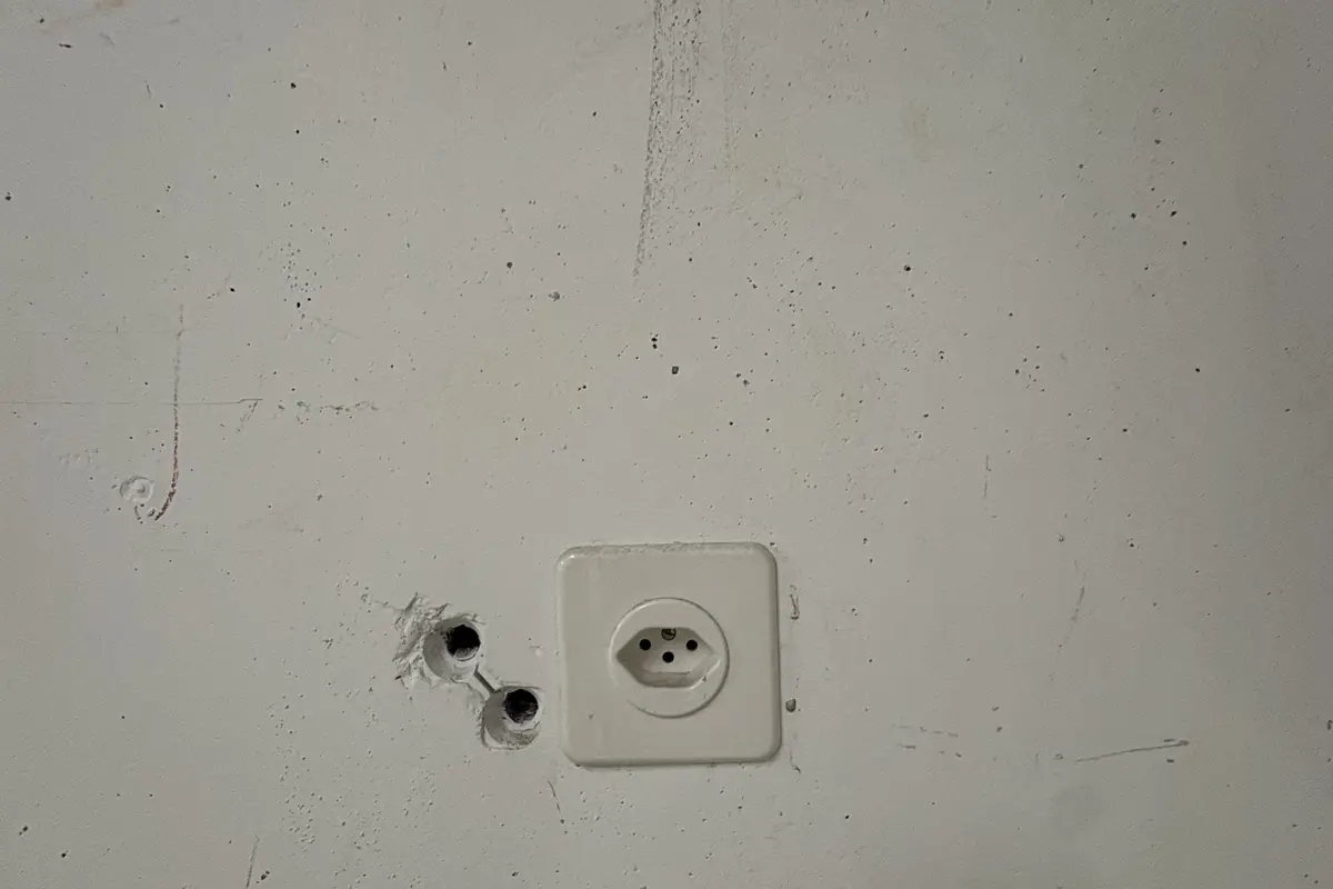 Storage room 15.5m2 Lagerraum Wädenswil - Zugerstrasse 2
